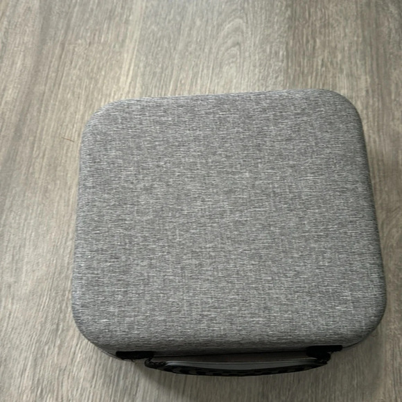 Naipo Massage Gun Gray Carrying Case - Picture 4 of 5